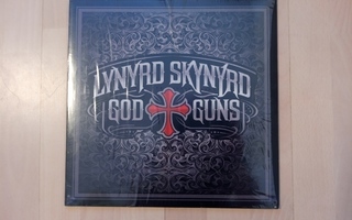 Lynyrd Skynyrd - God & Guns LP + Live 2x LP + DVD