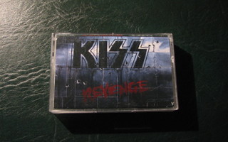 KISS: Revenge (C-kasetti) vuodelta 1992