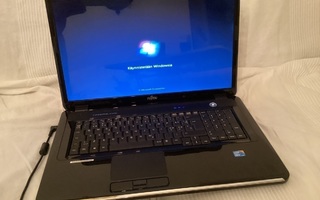 Fujitsu Lifebook 18,4”