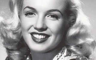 Marilyn Monroe, pitkät hiukset