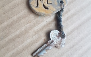 Vanha avain, vanha avaimenperä