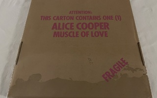 Alice Cooper – Muscle Of Love (Orig. 1973 USA LP + sisäpuss)