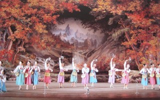 Pohjoiskorealainen teatteri esitys postikortti