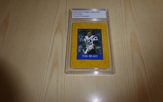Tom Brady 2022-2023 Custom Cards Gold ja kotelo