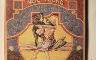 NEIL YOUNG: Homegrown, CD, muoveissa