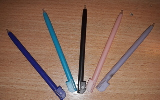 20 kpl Nintendo DS Lite kynää satunnainen väri