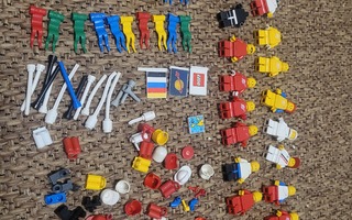 Vanhoja lego ukkoja/tarvikkeita (avusaiheisia ja pari muuta)