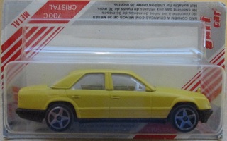 Mercedes-Benz 200 Yellow W124 1985 Poliguri / Guri Car 1:62