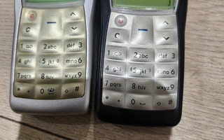 2kpl Nokia 1100 puhelinta