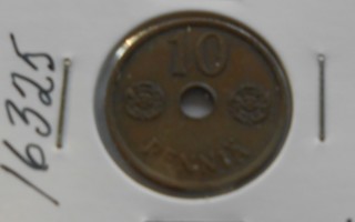 10  Penniä Cu keskiaukolla v.1943  KM#33,1   Circ.