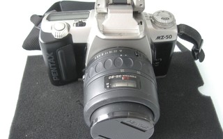 Pentax MZ 50 Vintage Filmikamera Kunnoltaan hieno