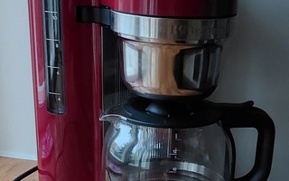 KitchenAid punainen kahvinkeitin 5KCM1204EER