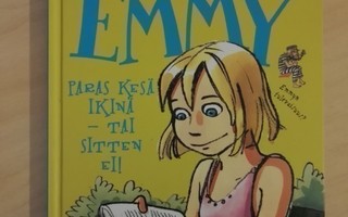 Finderup: GIRL:IT - Emmy - Paras kesä ikinä - tai sitten ei!