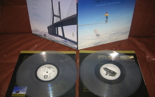 DREAM THEATER-a dramatic turn of events 2lp.