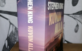Stephen King - Kuvun alla - Pokkari