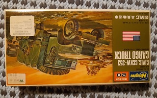 Cargo Truck G.M.C. CCKW-353 Hasegawa 1:72 80-l?