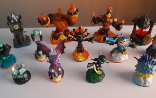 Activision Skylanders 13 kpl erä (2012-2013)