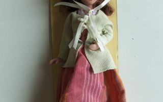 20 cm keraaminen nukke (2011 v.) - 6