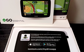 TomTom Go Essential 6 Navigaattori