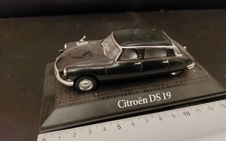 Citroen DS19