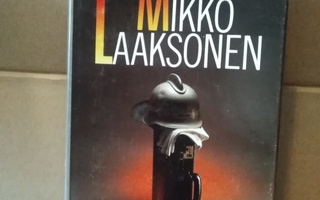 Mikko Laaksonen: Näytön paikka