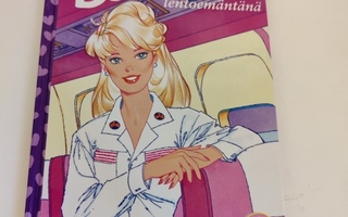 Barbie lentoemäntänä