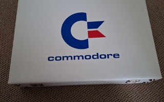 Commodore salkku (keräilijälle ja harrastajalle)