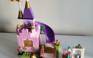 Lego Juniors Prinsessalinna 10668