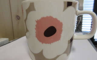 MARIMEKKO UNIKKO ISO MUKI 4 DL 1 KPL - UUSI