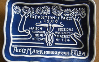 Koriste lautanen Paris 1900 kopio 21 x 15,5 cm ,