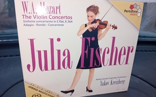 3SACD + DVD Julia Fischer : W.A.Mozart the Violin Concertos