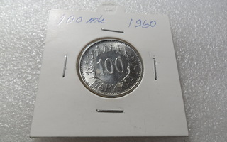 100  mk 1960  Hopeaa Lyöntikiiltoinen , kulkematon raha ,