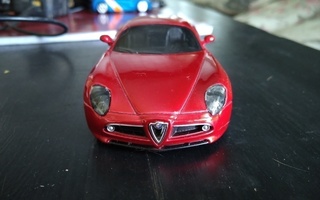 Alfa-Romeo 8c Competziono 1/32