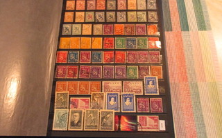 Postimerkkikansio Suomalaisia postimerkkejä 943 kpl.