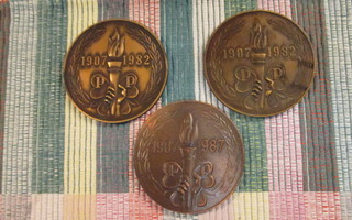 Porin Pyrintö 2 kpl 1907-1982 ja 1 kpl 1907-1987 mitalia.