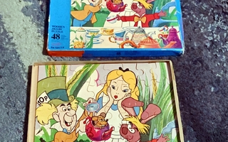 Alice in Wonderland puupalapeli (vintage, made in England)