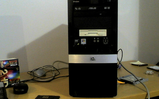 HP tietokone XP/Vista ajalta.