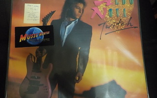 ALDO NOVA - TWITCH M-/M- LP