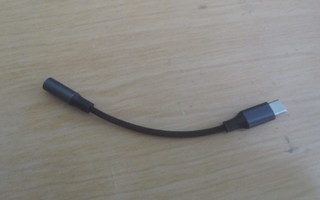 USB-C - 3,5 mm -adapteri kuulokkeille, puhelimeen tablettiin