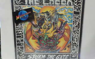 THE CREEK - STORM THE GATE UK -89 PRESS EX-/EX- LP