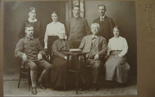 Kabinetti, Pietarsaari perhe n.1920