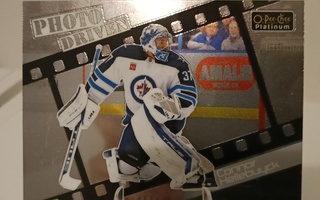 2023-24 O-Pee-Chee Platinum -Connor Hellebuyck