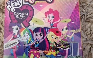 My Little Pony - Rainbow Rocks: Equestria girls