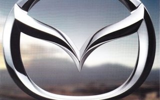 Mazda mallisto -esite, 1999