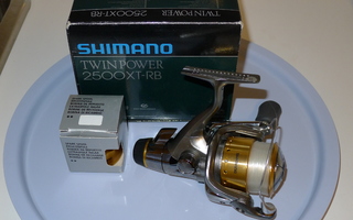 Shimano Twin power 2500XT-RB
