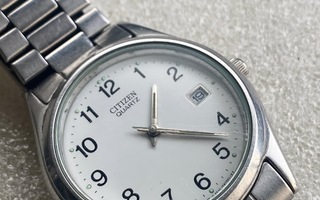 CITIZEN QUARTZ MIESTEN KELLO