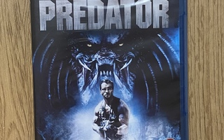 Predator blu-ray (SIS. POSTIKULUT)