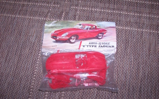 Airfix pussikoottava Jaguar E-type