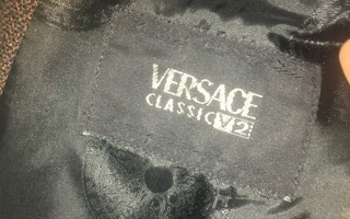 Versace V2 Classic miesten pikkutakki koko 54+