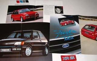 1990 Ford Fiesta  XR2i esite - suom - KUIN UUSI - 14 sivua